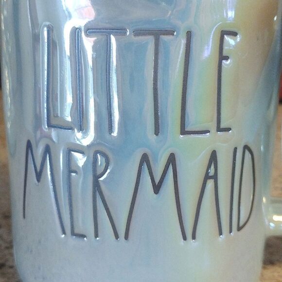 Rae Dunn The LITTLE MERMAID Disney Princess Mug with Top NWT - Picture 5 of 15